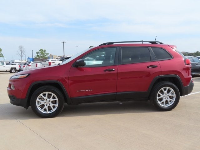 2016 Jeep Cherokee Sport