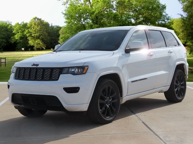 2020 Jeep Grand Cherokee Altitude