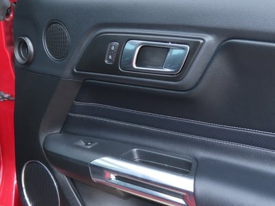 2020 Ford Mustang Base