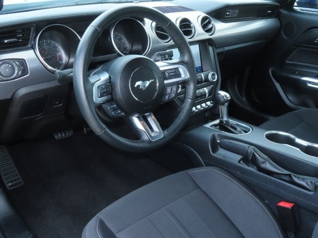 2020 Ford Mustang EcoBoost