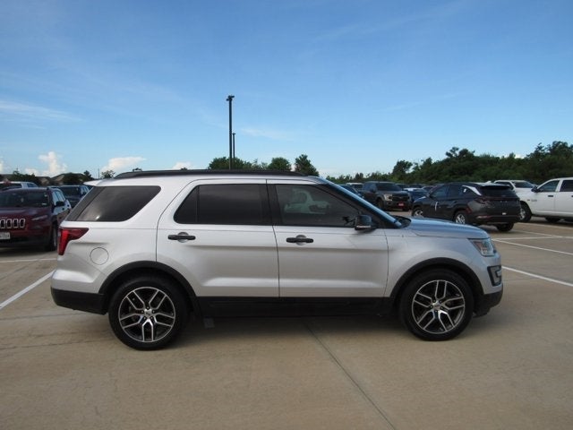 2016 Ford Explorer Sport