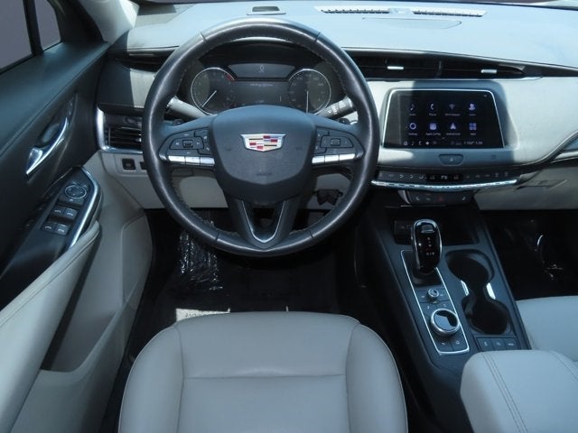 2020 Cadillac XT4 FWD Luxury