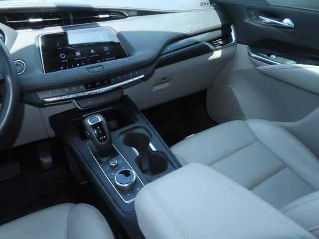 2019 Cadillac XT4 FWD Premium Luxury