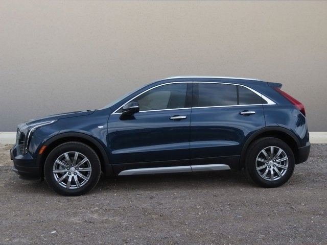 2021 Cadillac XT4 FWD Premium Luxury