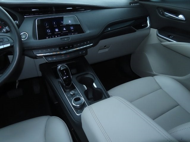 2021 Cadillac XT4 FWD Premium Luxury