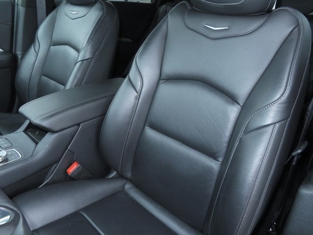 2020 Cadillac XT4 FWD Premium Luxury