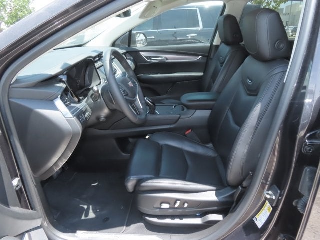 2017 Cadillac XT5 Luxury FWD