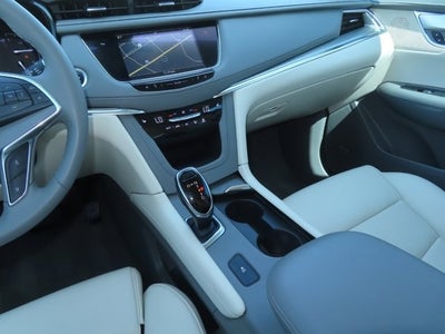 2017 Cadillac XT5 Luxury FWD