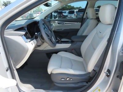 2017 Cadillac XT5 Luxury FWD