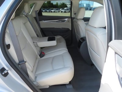 2017 Cadillac XT5 Luxury FWD