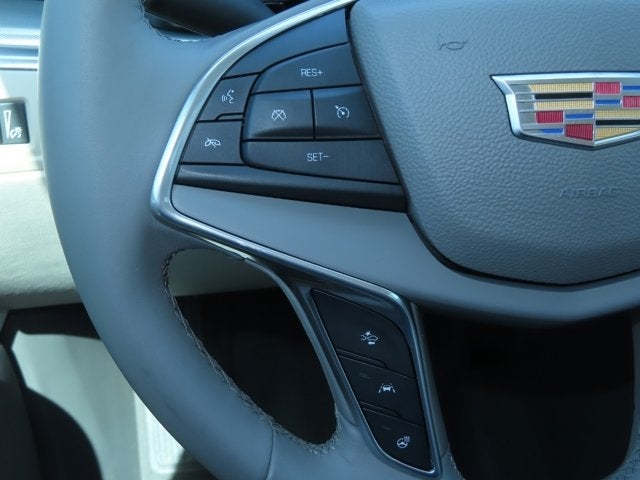 2017 Cadillac XT5 Luxury FWD