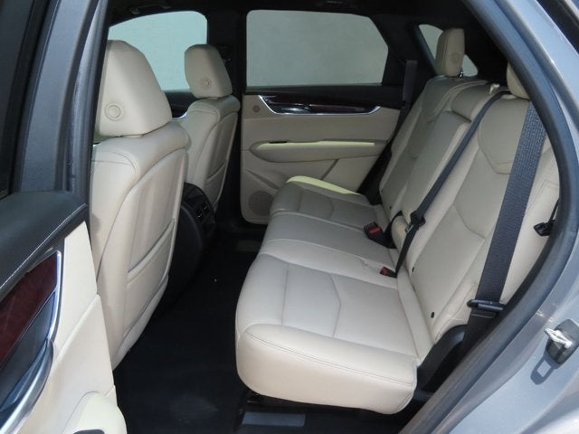 2017 Cadillac XT5 Luxury FWD