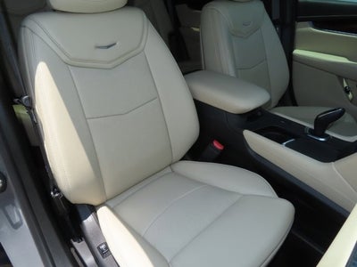 2017 Cadillac XT5 Luxury FWD