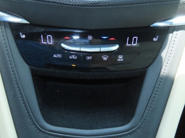 2017 Cadillac XT5 Luxury FWD