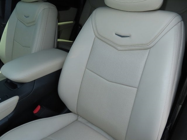 2017 Cadillac XT5 Luxury FWD