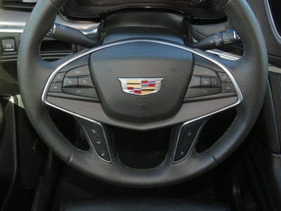 2017 Cadillac XT5 Luxury FWD