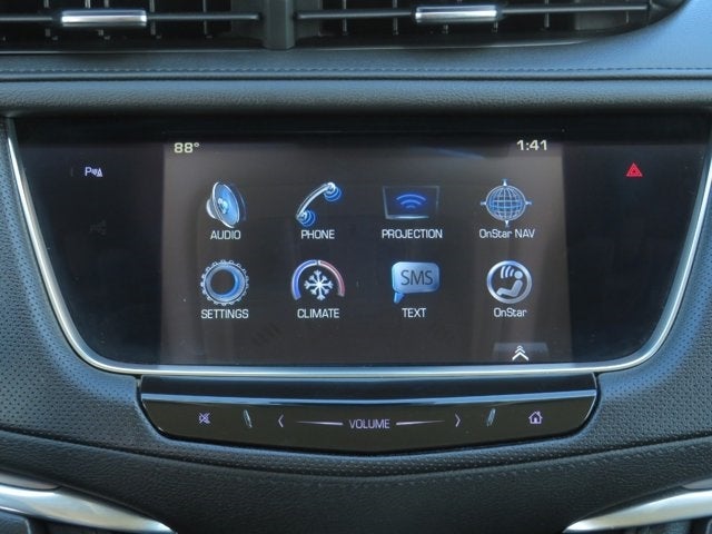 2017 Cadillac XT5 Luxury FWD