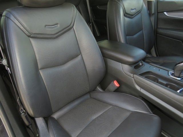 2017 Cadillac XT5 Luxury FWD