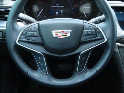 2018 Cadillac XT5 Luxury FWD