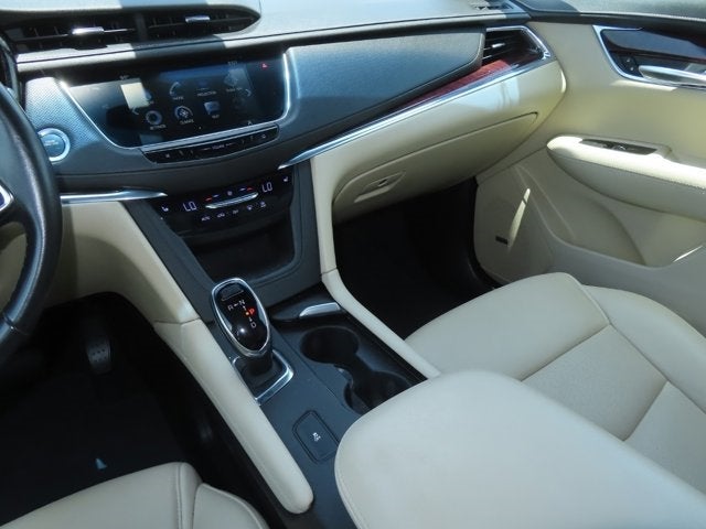 2018 Cadillac XT5 Luxury FWD