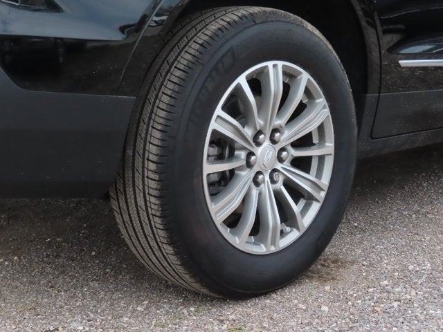 2018 Cadillac XT5 Luxury FWD