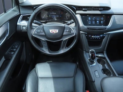 2019 Cadillac XT5 Luxury FWD