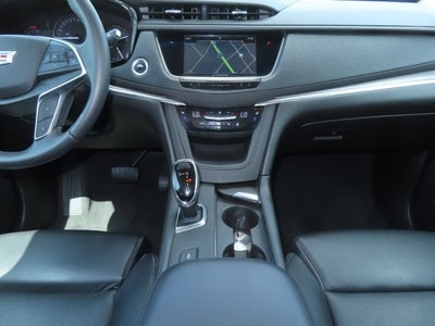 2017 Cadillac XT5 Premium Luxury FWD