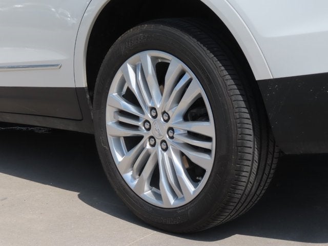 2017 Cadillac XT5 Premium Luxury FWD