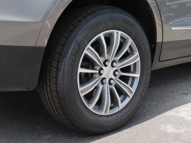 2018 Cadillac XT5 Luxury FWD