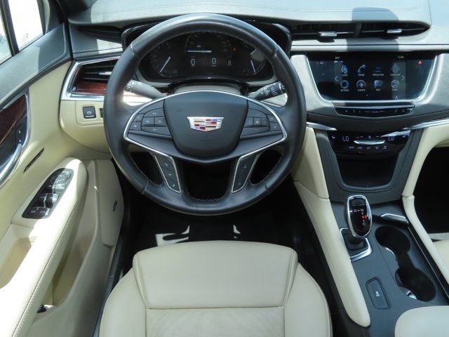 2018 Cadillac XT5 Luxury FWD