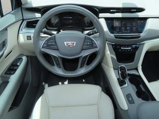 2019 Cadillac XT5 Luxury FWD