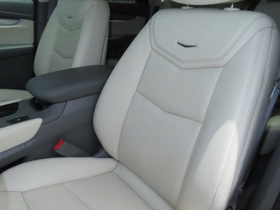 2019 Cadillac XT5 Luxury FWD