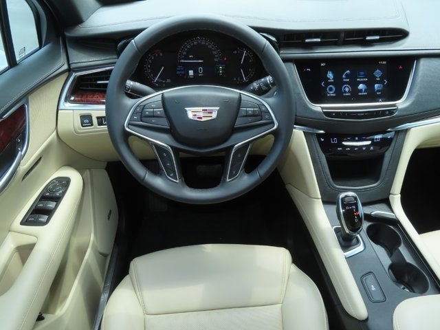 2018 Cadillac XT5 Luxury FWD