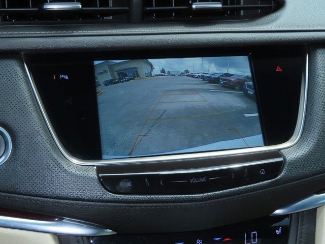 2018 Cadillac XT5 Luxury FWD