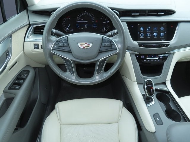 2019 Cadillac XT5 Luxury FWD