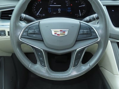 2019 Cadillac XT5 Luxury FWD