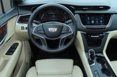 2017 Cadillac XT5 Premium Luxury FWD