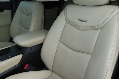 2017 Cadillac XT5 Premium Luxury FWD