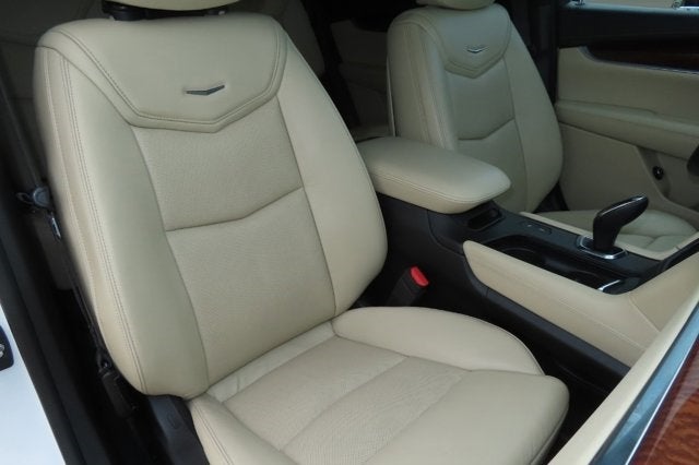 2017 Cadillac XT5 Premium Luxury FWD