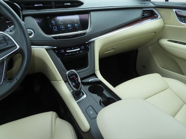 2018 Cadillac XT5 Luxury FWD