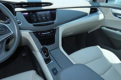 2018 Cadillac XT5 Luxury FWD