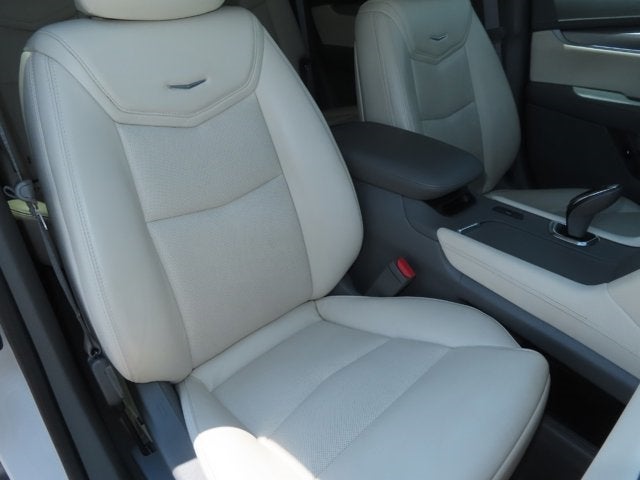 2018 Cadillac XT5 Luxury FWD