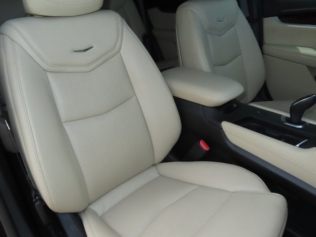 2018 Cadillac XT5 Luxury FWD