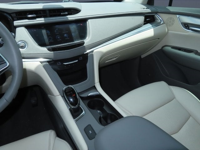 2018 Cadillac XT5 Luxury FWD