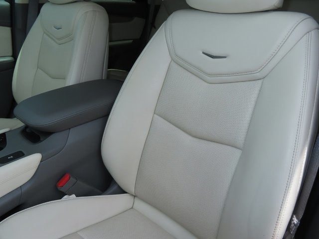 2018 Cadillac XT5 Luxury FWD