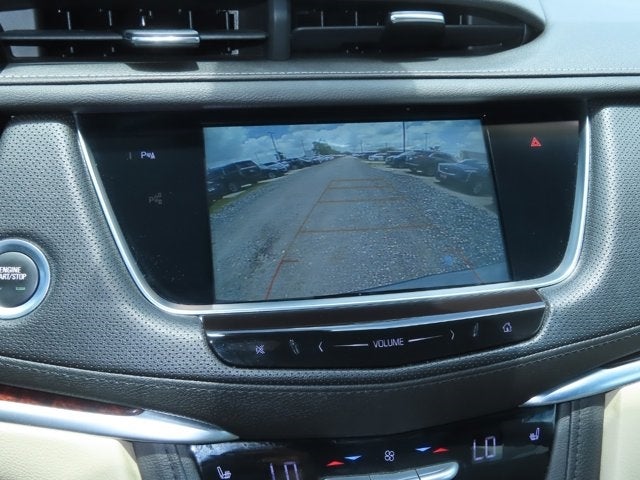 2018 Cadillac XT5 Luxury FWD