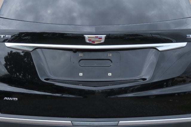 2018 Cadillac XT5 Luxury AWD