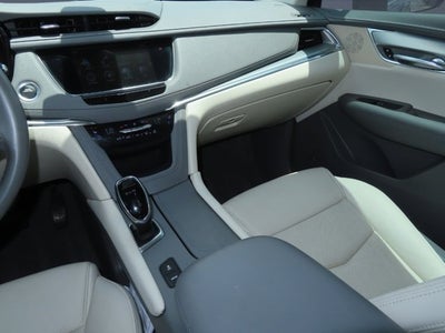 2019 Cadillac XT5 Premium Luxury FWD