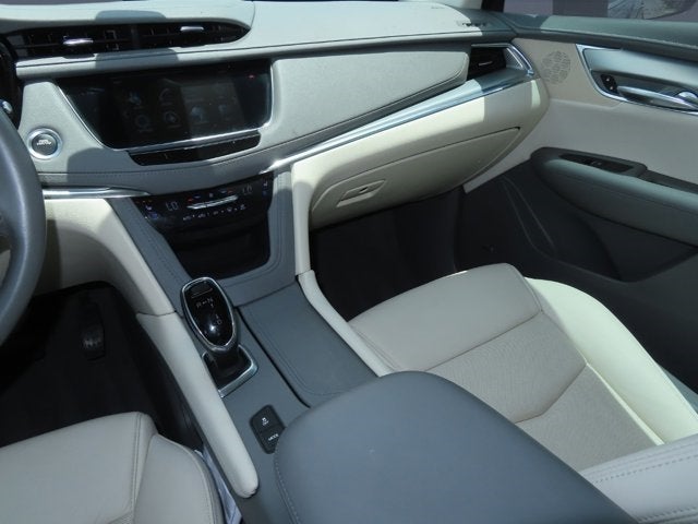 2019 Cadillac XT5 Premium Luxury FWD