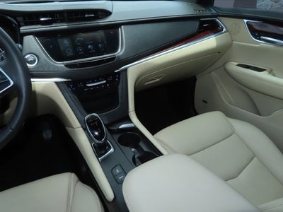 2018 Cadillac XT5 Premium Luxury FWD